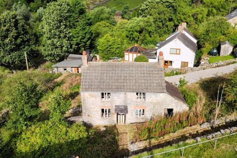 Gwynfryn, Wrexham LL11 2 bed detached house for sale
