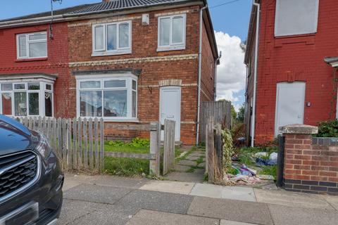 Second Avenue, Grimsby DN33 3 bed semi