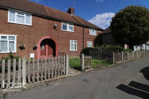 Goresbrook Road, Dagenham 3 bed terraced house for sale