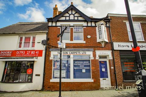 High Street, Wiltshire SN4 Townhouse for sale