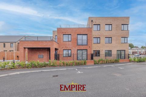 The Woodlands, Abbey Road, B68 1 bed flat for sale