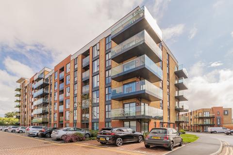 Oscar Wilde Road, Reading, Berkshire 2 bed apartment for sale