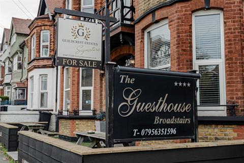 Queens Road, Broadstairs Guest house for sale