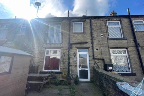 Wellington Street, Bradford BD13 2 bed terraced house for sale
