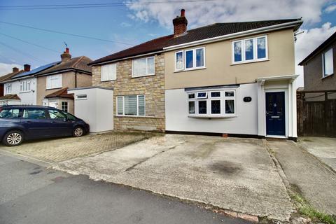 Waverley Crescent, Romford RM3 3 bed end of terrace house for sale
