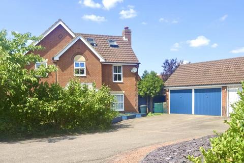 Hengistbury Lane, Tattenhoe, Milton... 5 bed detached house for sale