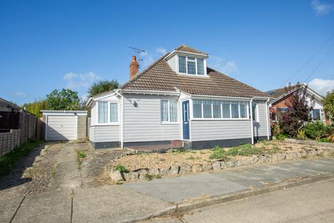 Lismore Road, Whitstable, CT5 3 bed detached house for sale
