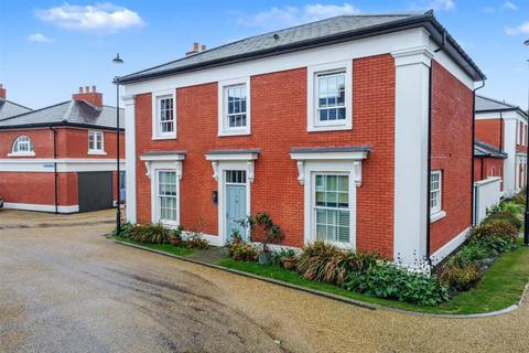 Bicycle Lane, Beeston, Nottingham 4 bed detached house for sale