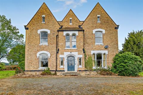 Llansantffraid, Powys 4 bed detached house for sale