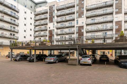 Dunblane Street, Glasgow G4 3 bed flat for sale