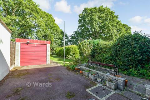 Cheshire Road, Maidstone, Kent 2 bed end of terrace house for sale