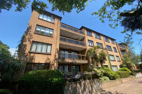 Widmore Road, Bromley BR1 1 bed flat for sale