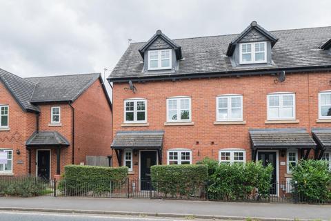 Whitchurch Road, Beeston 3 bed semi