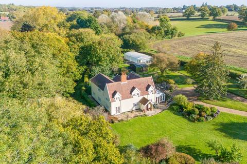 Peasenhall 5 bed detached house for sale