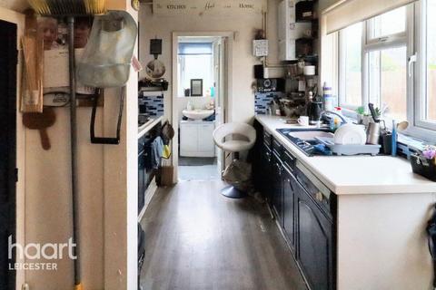 The Avenue, Leicester 3 bed semi