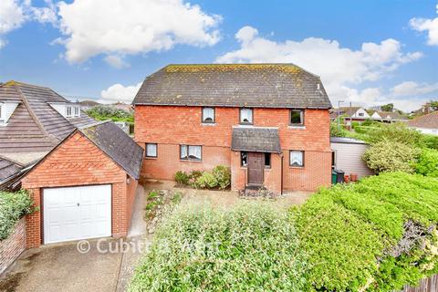Warner Road, Selsey PO20 4 bed detached house for sale