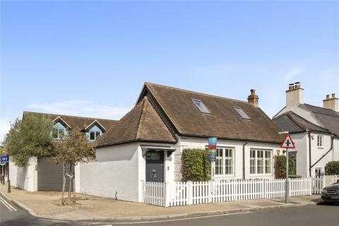 Lock Road, Richmond, TW10 4 bed detached house for sale