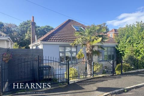 Heather View Road, Poole, BH12 3 bed bungalow for sale