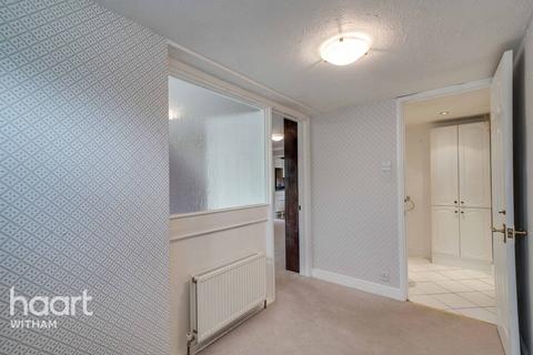 Tithe Close, Witham 4 bed detached house for sale