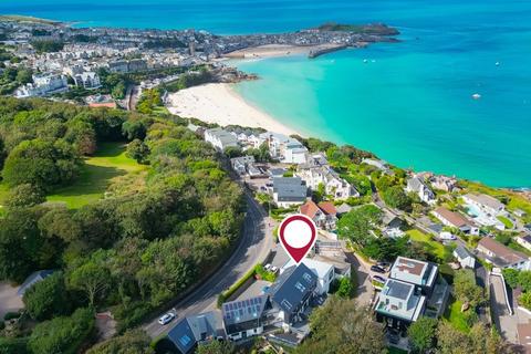 Trelyon Avenue, St. Ives TR26 3 bed end of terrace house for sale