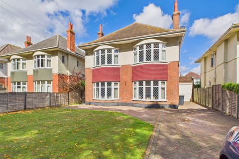 Carbery Avenue, Bournemouth, BH6 4 bed detached house for sale