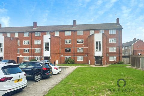 Cobham Close, Bromley BR2 3 bed flat for sale