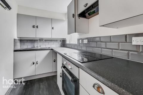 Little Meadow, Cambridge 1 bed maisonette for sale