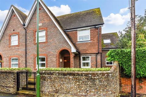 Tannery Close, Chichester 2 bed apartment for sale