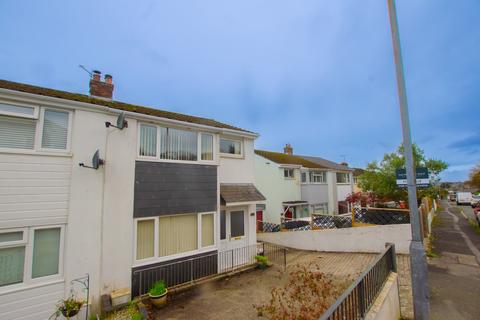 36 Roman Drive, PL31 1EN Bodmin... 3 bed semi