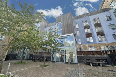 Quayside Drive, Colchester 2 bed apartment for sale