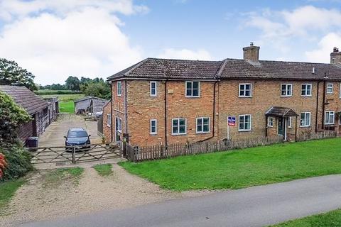 Caldecote Green, Biggleswade SG18 5 bed cottage for sale