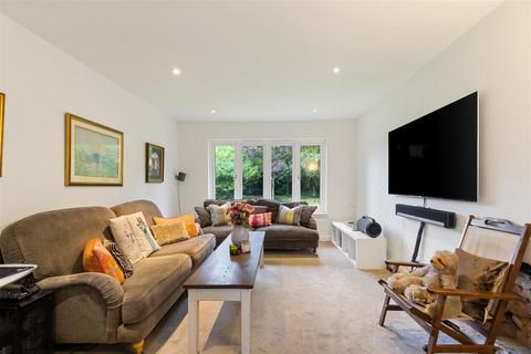 Hill Brow Road, Hill Brow, Liss 4 bed detached bungalow for sale