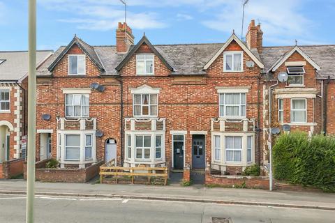 Middleton Road, Banbury OX16 6 bed terraced house for sale