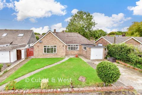 Halliford Drive, Barnham PO22 2 bed detached bungalow for sale