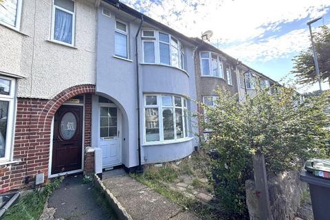Saints Area, Luton LU3 2 bed terraced house for sale