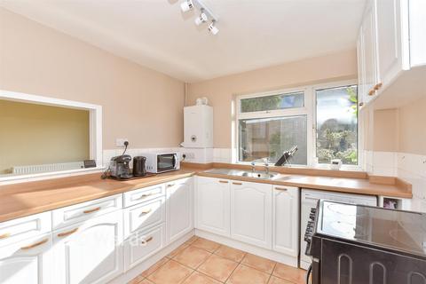 Mercer Way, Chart Sutton, Maidstone... 3 bed semi