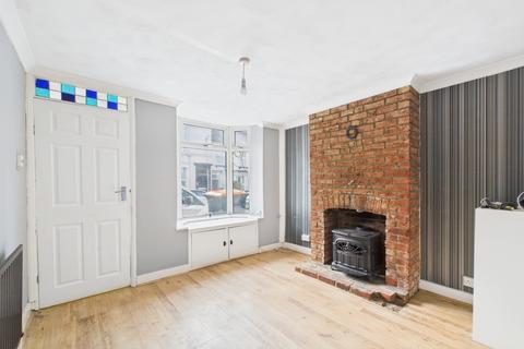 Dudley Street, Leighton Buzzard, LU7 2 bed terraced house for sale