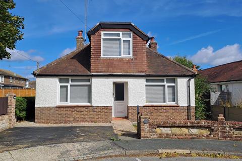 Walders Road, Rustington BN16 3 bed chalet for sale