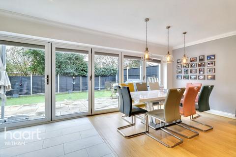 Brockwell Lane, Kelvedon 4 bed detached house for sale