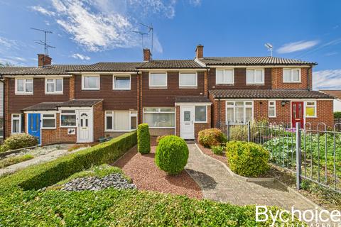 Elmhurst Close, Haverhill, Suffolk 3 bed terraced house for sale