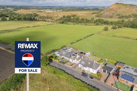 Tenants March, West Calder EH55 3 bed cottage for sale