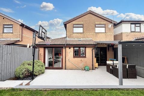 Churchfields, Barry, CF63 3 bed detached house for sale