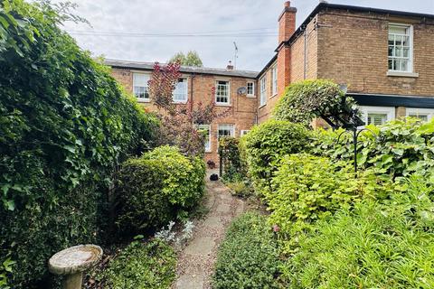 Burgage Lane, Southwell 2 bed apartment for sale