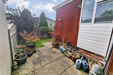 East Hill Road, Knatts Valley... 2 bed park home for sale