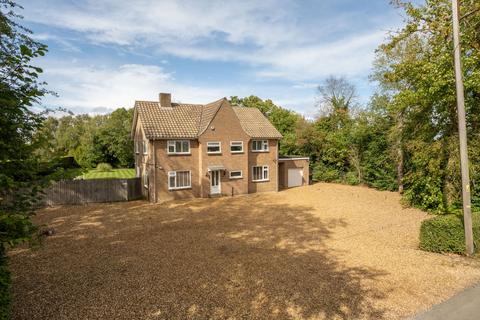 Church Road, Bedford MK44 4 bed detached house for sale