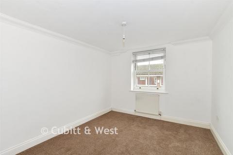 Bell Farm Lane, Uckfield, East Sussex 2 bed apartment for sale