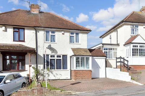 Woodstock Road, Strood, Rochester, Kent 2 bed semi