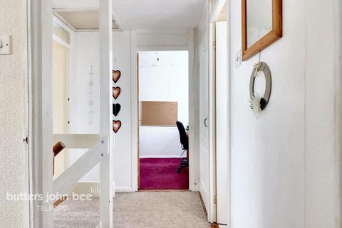 Selbourne, Telford 3 bed end of terrace house for sale