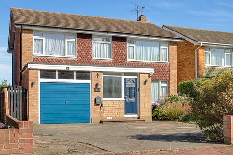 Barnstaple Road, Thorpe Bay SS1 4 bed detached house for sale