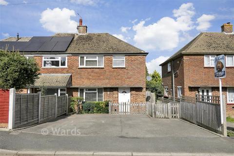 Amsbury Road, Coxheath, Maidstone, Kent 2 bed semi
